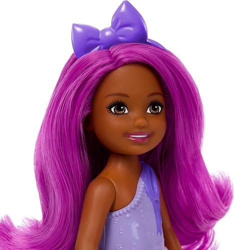 Barbie Royal Chelsea Muñeca con Cabello Rosa y Pañuelo Morado miniatura 2