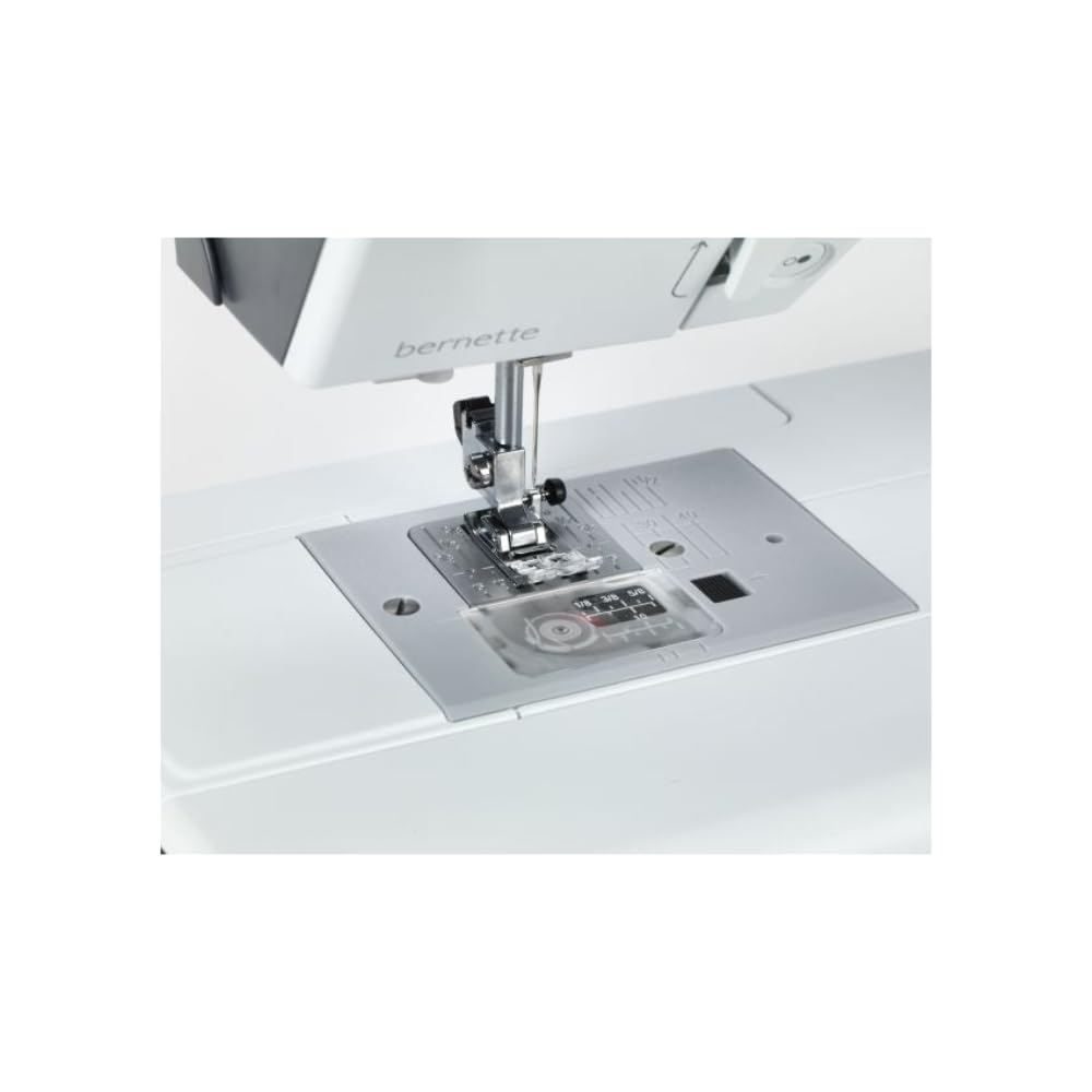 Bernina Bernette B37 Macchina da cucire