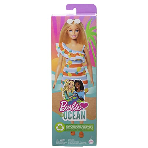 Barbie Série Aime l’Océan avec Cheveux blonds, poupée en Plastique recyclé, vêtements d’été et Accessoires Jouet Enfant, Dès 3 Ans, HLP92