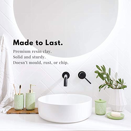 Premium Pastel Green Bathroom Accessories Set. Green Bathroom Set. Boho Bathroom Decor. Accesorios Para Baños. New Apartment Essentials. Green Toothbrush Holder And Soap Dispenser. #TOP4