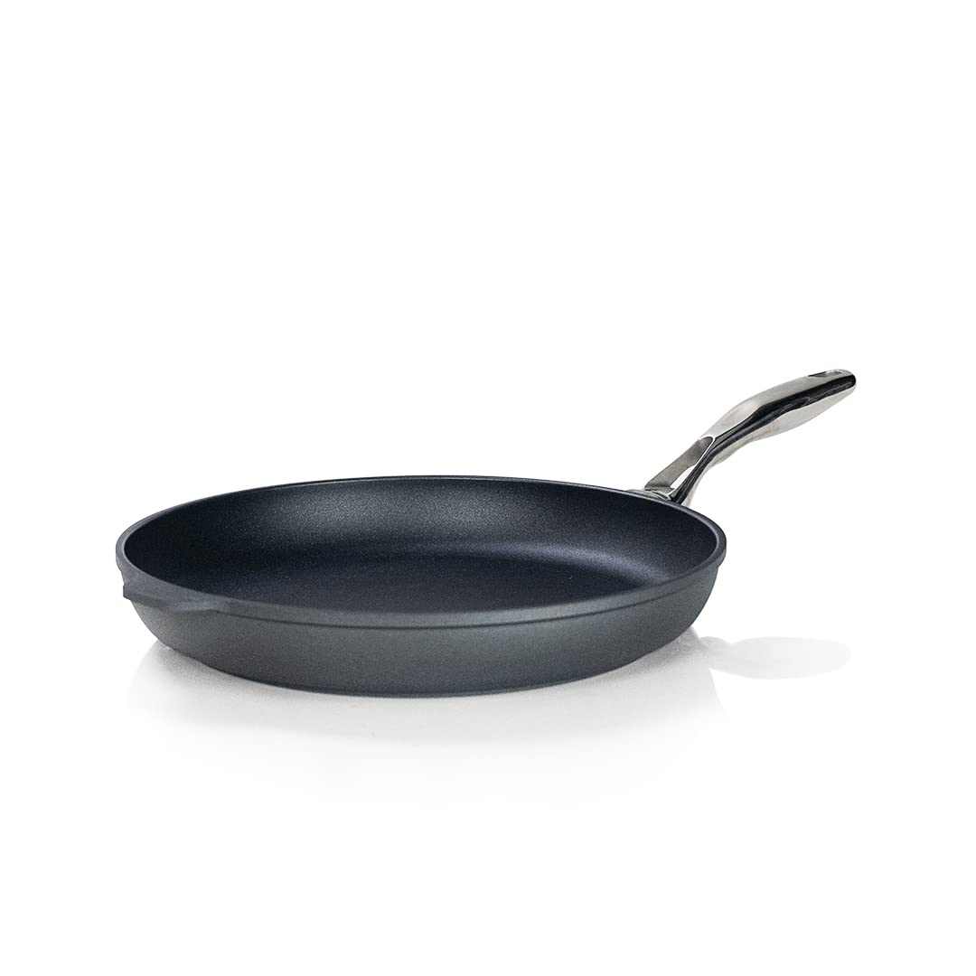 Swiss Diamond 12 5 Inch Frying Pan Nonstick Diamond Coated Aluminum with Stainless Steel Handle Dishwasher Oven Safe