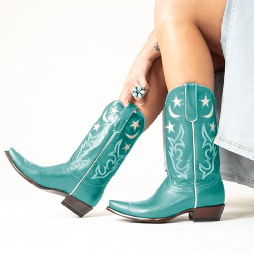 MissHeel Mid Calf Embroidered Cowgirl Boots with Stars2