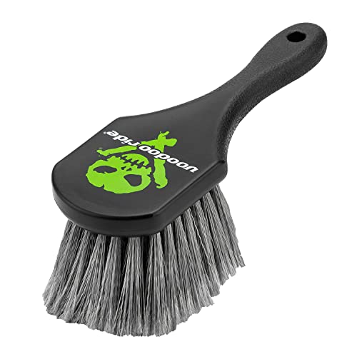Voodoo Ride® VR-1036 Carpet-N-Upholstery Brush with Heavy Duty Nylon Bristles and Plastic Handle