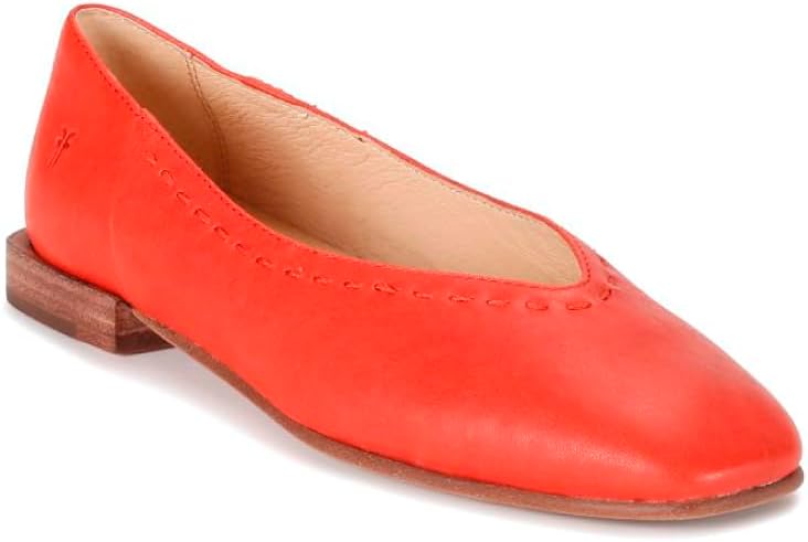 Frye Women's Claire Flat Shoe