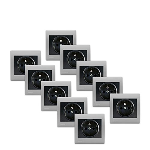 Prise 2P+T anthracite Delta Iris plaques basic silver : l'elegance des finitions metallisees