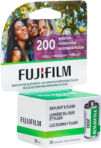 Image of Fujifilm Fujicolor 200 Color Negative 35mm Roll Film, 36 Exposures