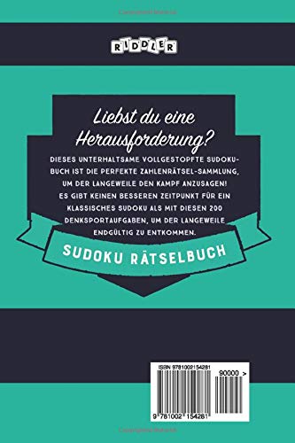 Sudoku Rätselbuch für die Zeitüberbrückung, während deine Kinder im Sandkasten spielen