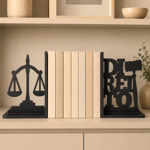 Aparador de livros “Direito”
