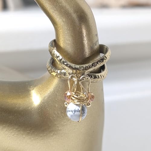 Bague Acier Inoxydable Doré et Howlite de Haute Qualité