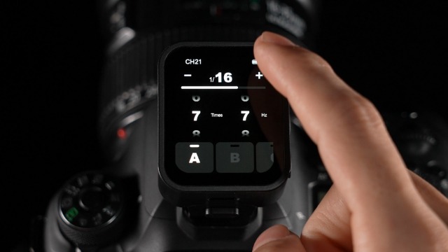 Amazon.com: GODOX X3 X3S X3-S TTL Touchscreen Flash Trigger