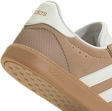 Adidas Women's Breaknet Sleek, Warm Sandstone/White/Gum, 9 - 5