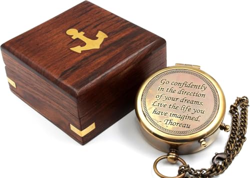 Brújula de bolsillo grabada con caja de madera miniatura 2