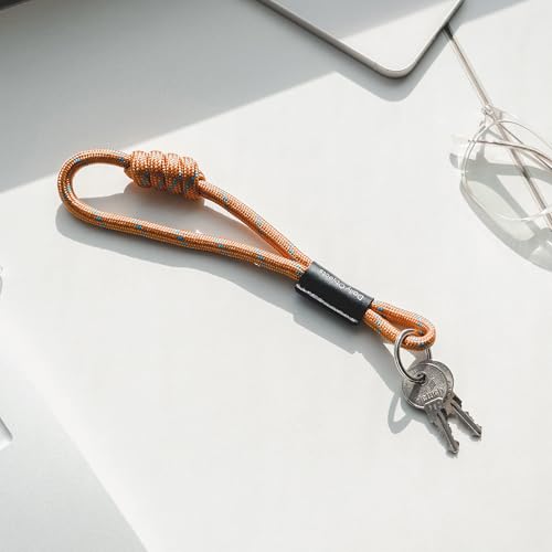 Image of DailyObjects Crafted Keychain