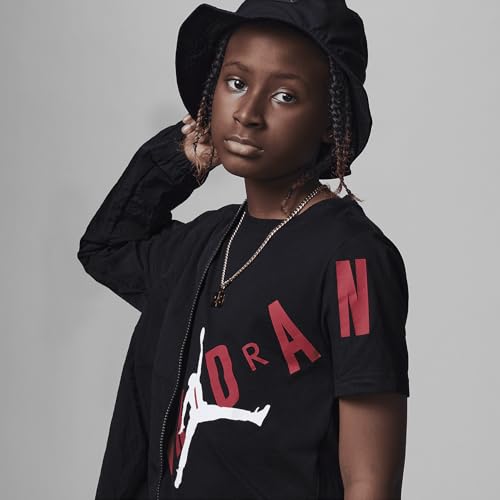 Jordan Big Kids' T-Shirt (Black, 95A512-023)3