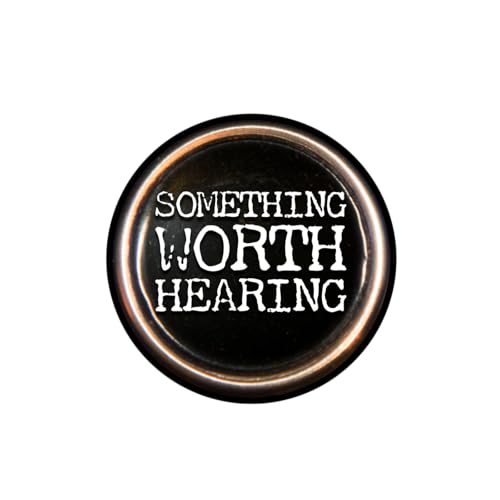 『Something Worth Hearing』のカバーアート