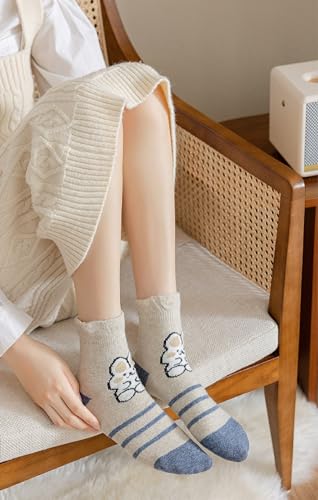 Image of 5 /10 Pairs Wool Socks for Women Thick Knit Cozy Vintage Cute Animal Floral Crew Socks