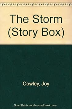 Paperback The storm (The story box) Book