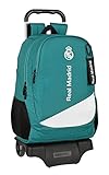 Mochila ligera. Sistema de sujeción Safta. Doble tirador en cremallera principal para facilitar su apertura. Hombreras y espalda ergonómicas y acolchadas. Bolsillo frontal de gran formato. Asa de mano en la parte superior. Mochila extraíble.