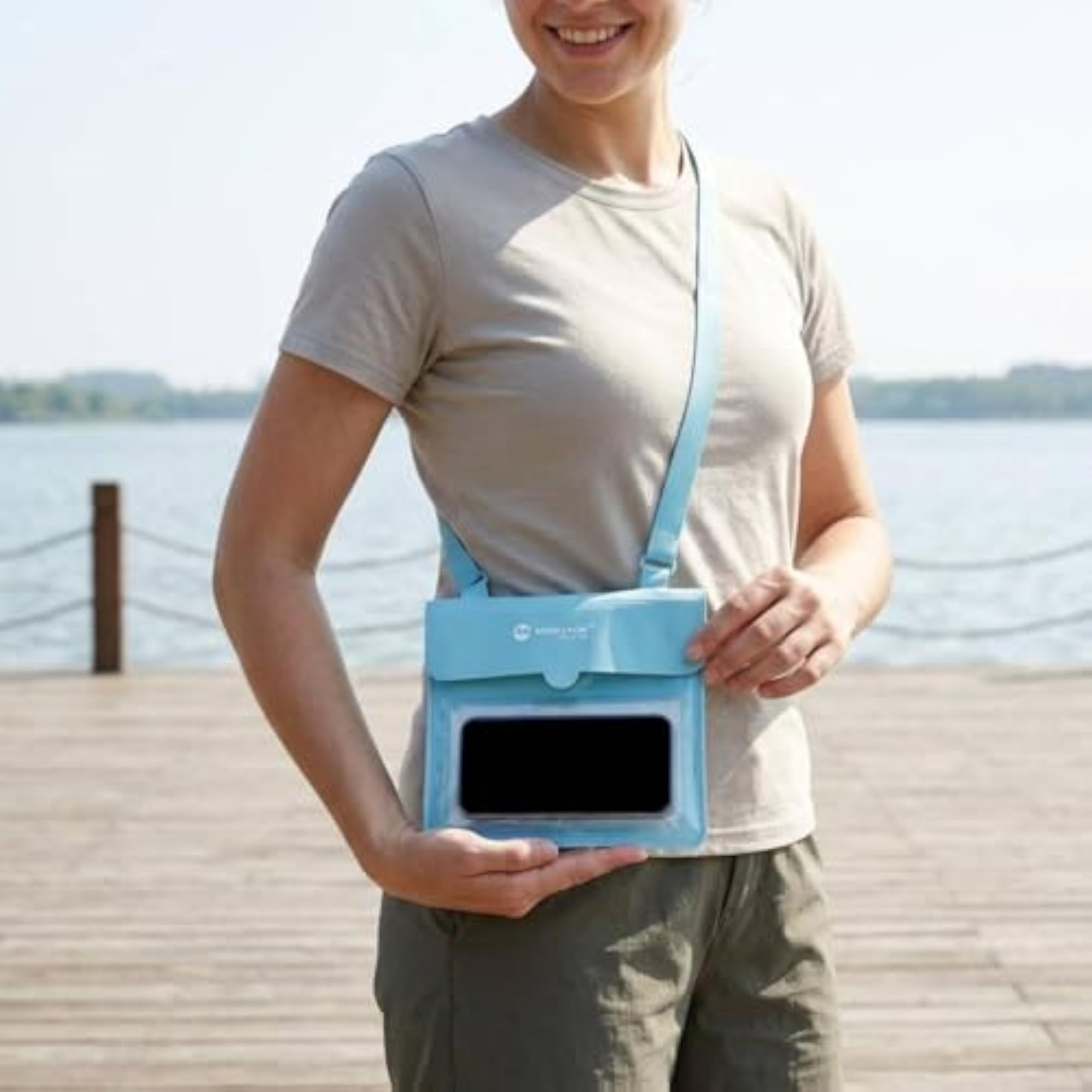 Fold-Over Flap Waterproof Shoulder Pouch, Swimming & Drifting