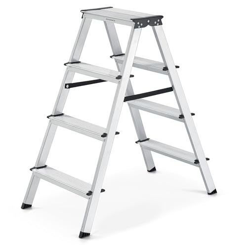 SONGMICS Échelle, Escabeau, Échelle en Alliage d'Aluminium, avec 4 Marches, Marche Pied Multifonctions, Charge : 150 kg, Gris Argent et Noir d'encre GLT014E01V1