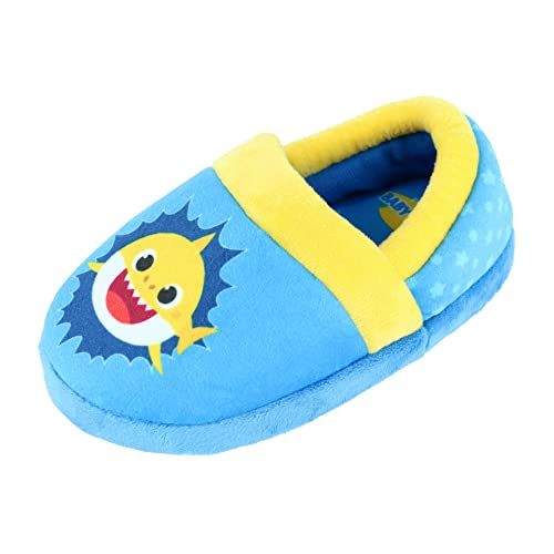 Josmo Kids Boys' Baby Shark Slippers - Baby Shark Plush Slip-On Fuzzy Slippers (Toddler/Little Kid), Size 7/8, Blue/Yellow #TOP8