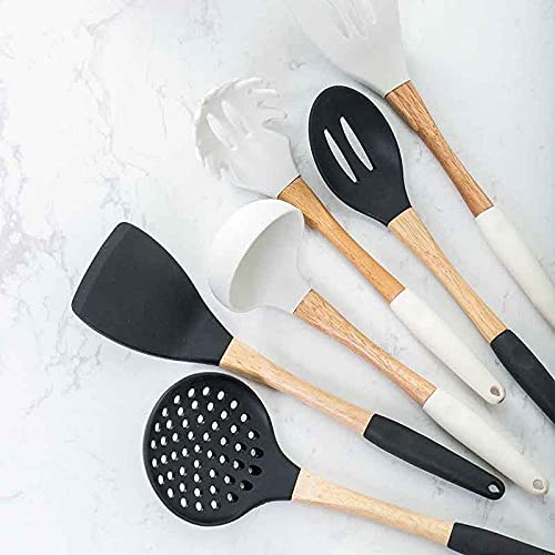 Ustensiles de cuisine en silicone blanc : lot avec passoire et cuillère