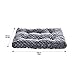 Amazon Basics Maschinenwaschbar Hundebett und Haustierbett für Hunde und Katzen - Waschbar und Strapazierfähig, Sehr Klein, 59 x 46 x 6 cm (L x W x H), Graue Wirbel