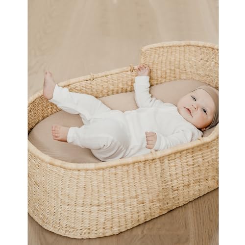 Image of Konssy 2 Pack Muslin Fitted Bassinet Sheets for Girl Boy, Soft Breathable Baby Bassinet Sheets Fit for Baby Bassinets, Cradle, Moses Basket Oval Rectangle Pad /Mattress (Pink,Summer Wheat)