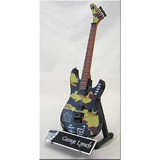 GEORGE LYNCH Guitare Miniature avec médiator KAMIKAZE Dokken - Les Beatles, Paul McCartney, John Lennon, RIngo Starr, George Harrison GEORGE LYNCH Guitare Miniature avec médiator KAMIKAZE Dokken – Image 2