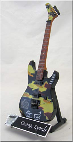 GEORGE LYNCH Guitare Miniature avec médiator KAMIKAZE Dokken - Les Beatles, Paul McCartney, John Lennon, RIngo Starr, George Harrison GEORGE LYNCH Guitare Miniature avec médiator KAMIKAZE Dokken – Image 3