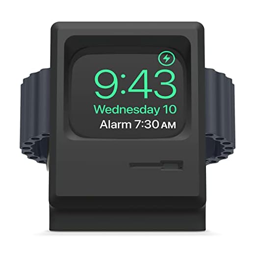 elago Support Chargeur W3 Compatible avec Apple Watch Ultra, Series 8, 7, 6, 5, 4, 3, 2, 1, SE [49mm, 45mm, 44mm, 42mm] - Conception de Moniteur Classique, Mode Table de Nuit (Noir)
