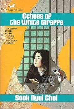 Paperback Echoes of the White Giraffe Book