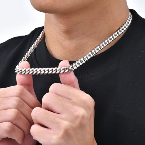 Curb Chain Necklace Gifts for Boys - Men's Cool Hip Hop 8mm Stainless Steel Cuban Link Chain Necklace for Men, Mens Jewelry Gifts for Boys Boyfriend Son Dad Graduation Father's Day,22 Inches4