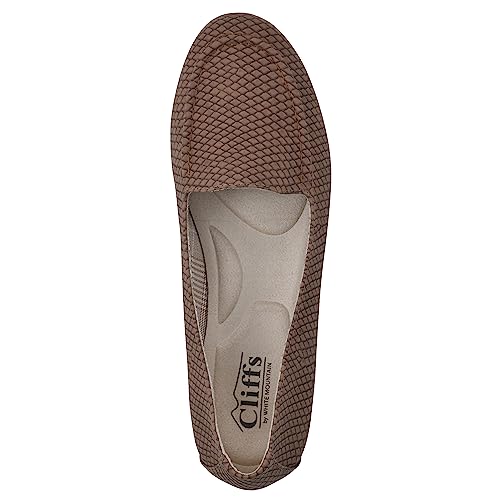 Image of CLIFFS BY WHITE MOUNTAIN Women's Gracefully Tailored Loafer Flat
