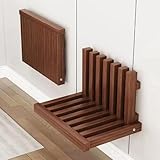 Ergonómica y ahorra espacio: la superficie de la silla está ampliada para adaptarse a la postura natural del asiento, ofreciendo una comodidad excepcional. Su diseño plegable de 90° permite un fácil almacenamiento detrás de las puertas sin ocupar un valioso espacio.