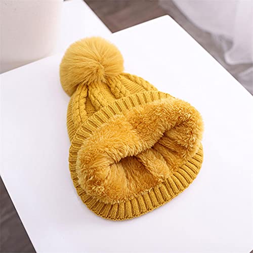 Conjunto de punto para niños con gorro de pompones bufanda y guantes 4