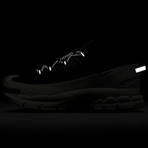 Amazon | [ナイキ] ズーム ボメロ ローム ZOOM VOMERO ROAM ブラック