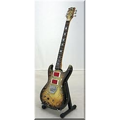RICHARD Z. KRUSPE Guitare Miniature RAMMSTEIN ESP - Les Beatles, Paul McCartney, John Lennon, RIngo Starr, George Harrison RICHARD Z. KRUSPE Guitare Miniature RAMMSTEIN ESP – Image 2