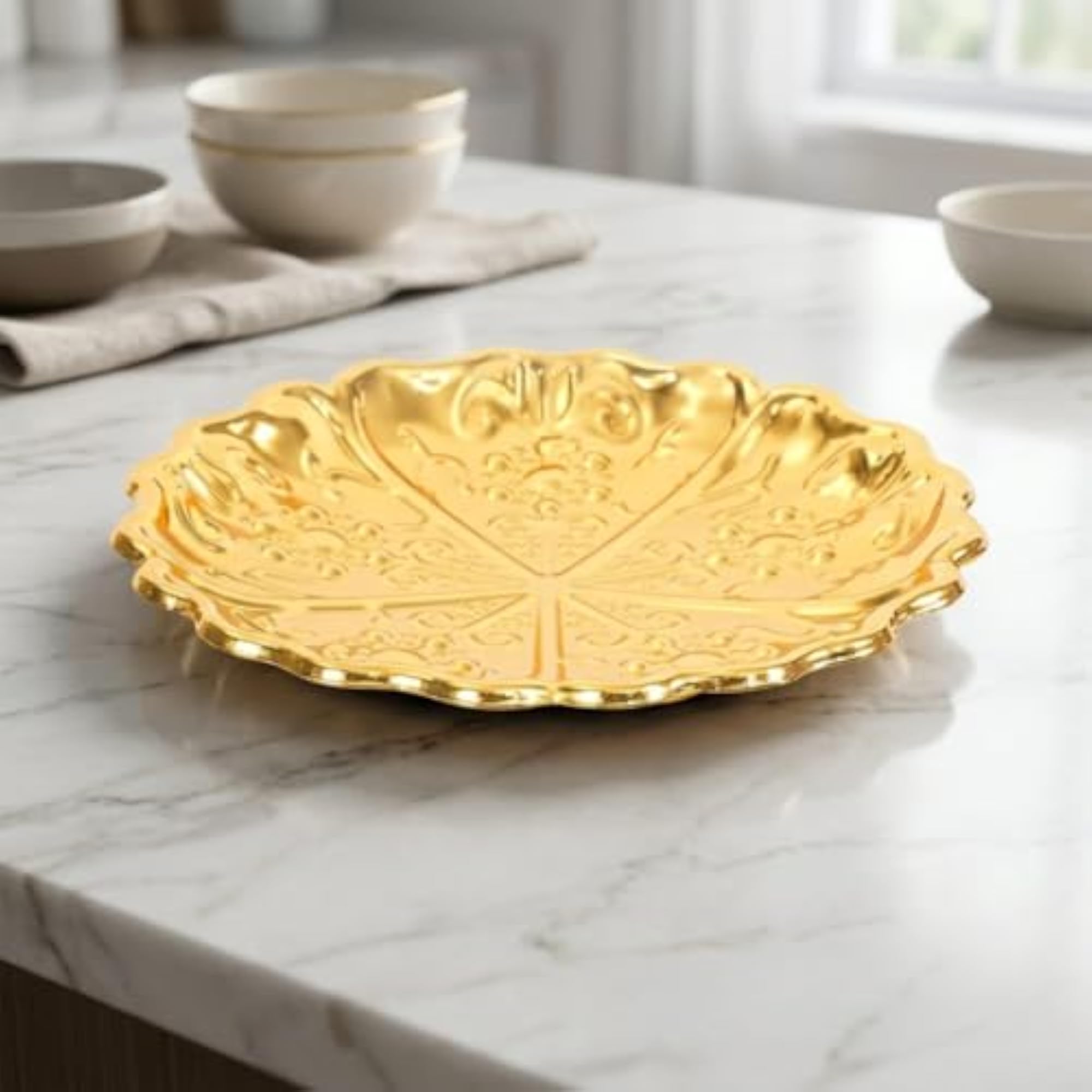 Metal Tray with Scalloped Edge
