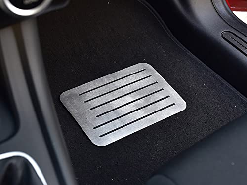 Plaque inoxydable sur mesure Alfa Romeo protection luxe finition brossée