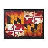 Drapeau du Maryland vintage en bois facile à accrocher : crochets blancs pré-installés à l'arrière pour une installation rapide et facile. Le système de suspension garantit que l'œuvre d'art reste en toute sécurité contre le mur, ce qui permet d'économiser du temps et des efforts.