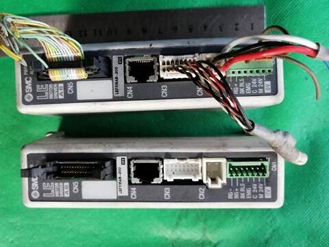 Davitu Electricity Generation - LECA6N3-LEFS16AB-200 servo driver , used in good condition . 80% appearance , good working ,