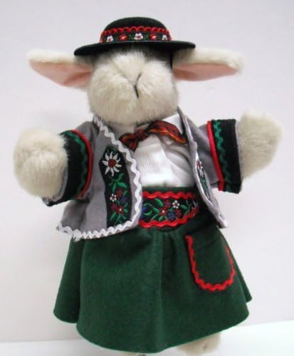 Hoppy Vanderhare Eine Kleine Mountain Climbin The Alpine Collection Dressed by North American Bear