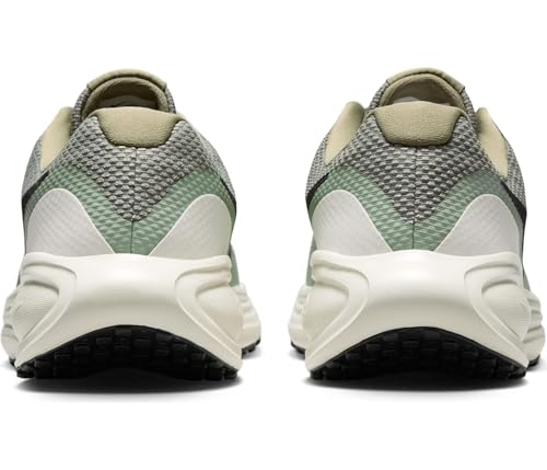 Image of Nike Men's Revolution 8 Road Running Shoes