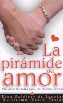 Paperback La Pirámide del Amor Book