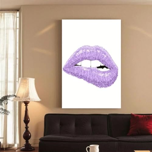 Tableau lilas pour sublimer un grand mur vide salon chic