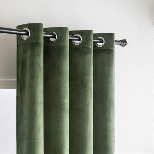 Cubierta temporal verde oscuro ideal para renovar el orden de tu dormitorio actual 3