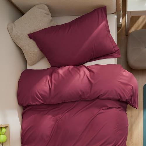 Image of Bedsure Twin /Twin XL Duvet Cover, Soft Double Brushed Bedding Set, Dark Red | For Kids & Adults, 68 inchx90 inch Comforter Cover, Hotel Luxury, All Season, Breathable, Easy Care, Lightweight, Zipper Closure