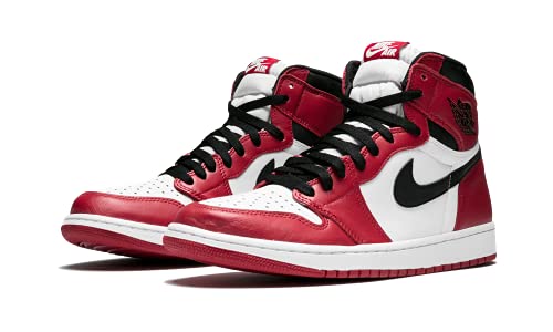 Air Jordan 1 Retro High OG "Chicago" - 555088 101
