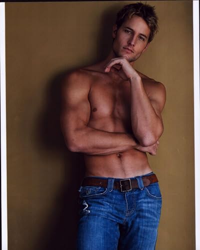 Posterazzi Justin Hartley Shirtless In Jeans Photo Print (16 x
